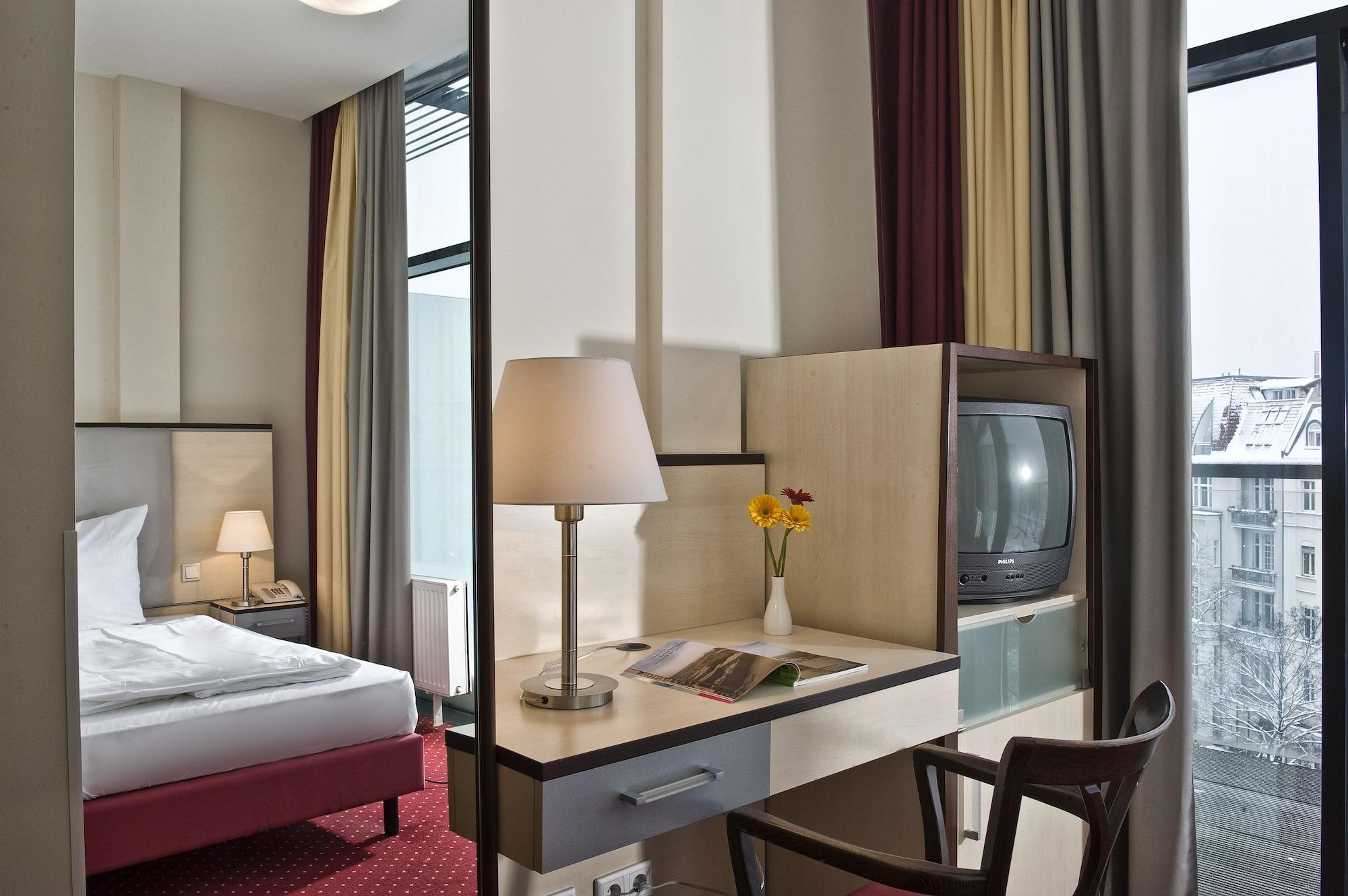 Come Inn Berlin Kurfuerstendamm Kamer foto
