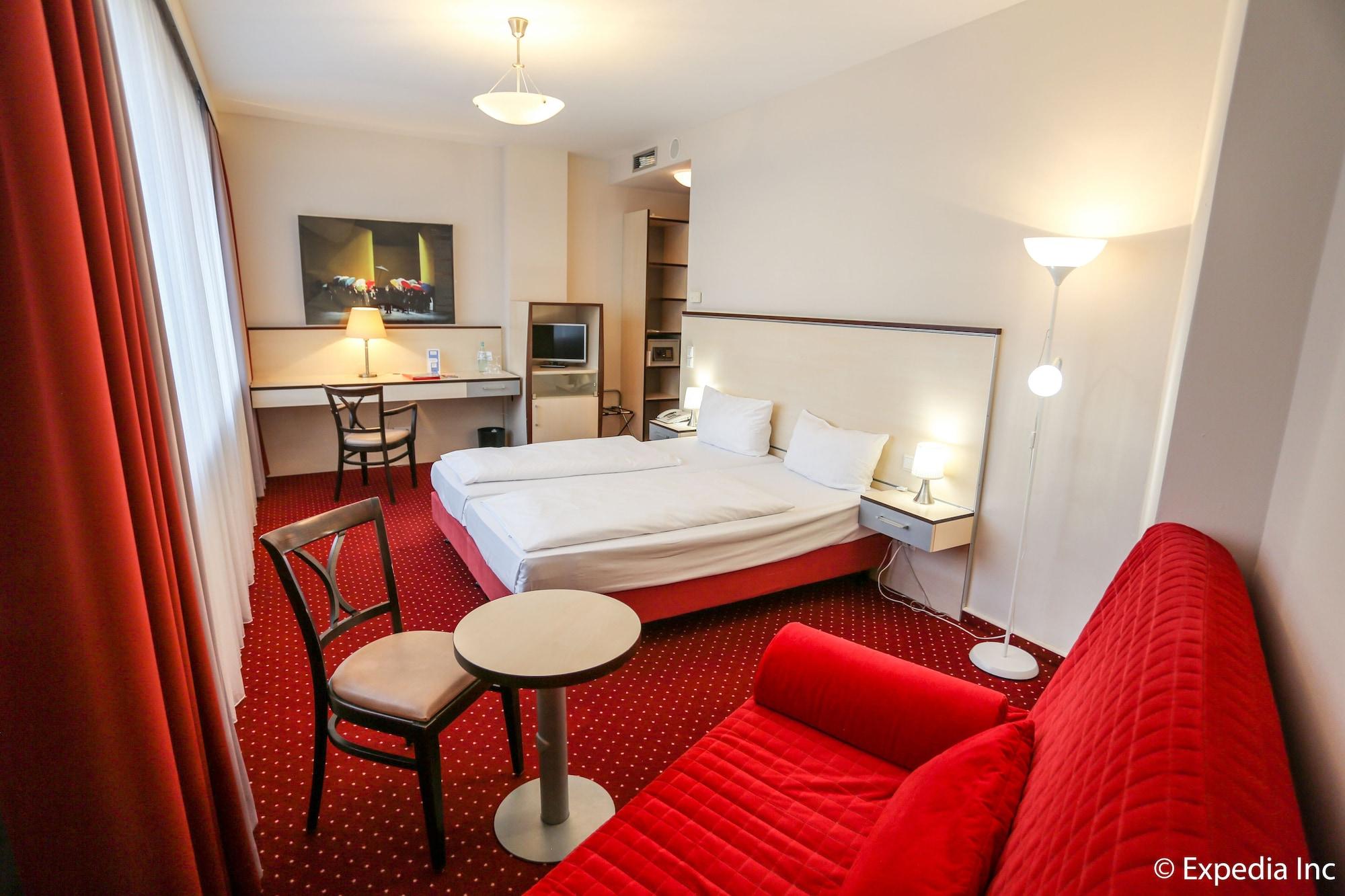 Come Inn Berlin Kurfuerstendamm Buitenkant foto