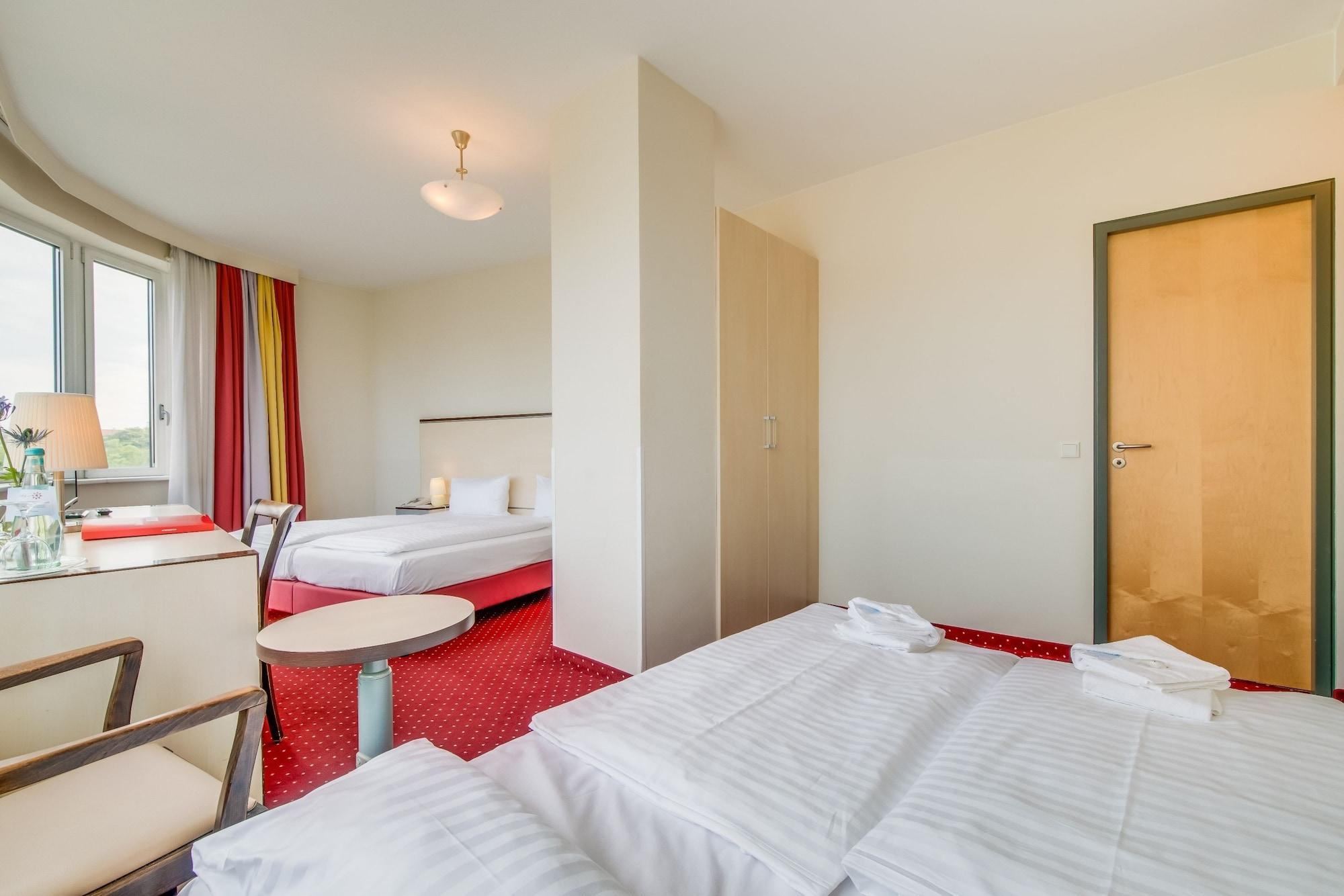 Come Inn Berlin Kurfuerstendamm Buitenkant foto