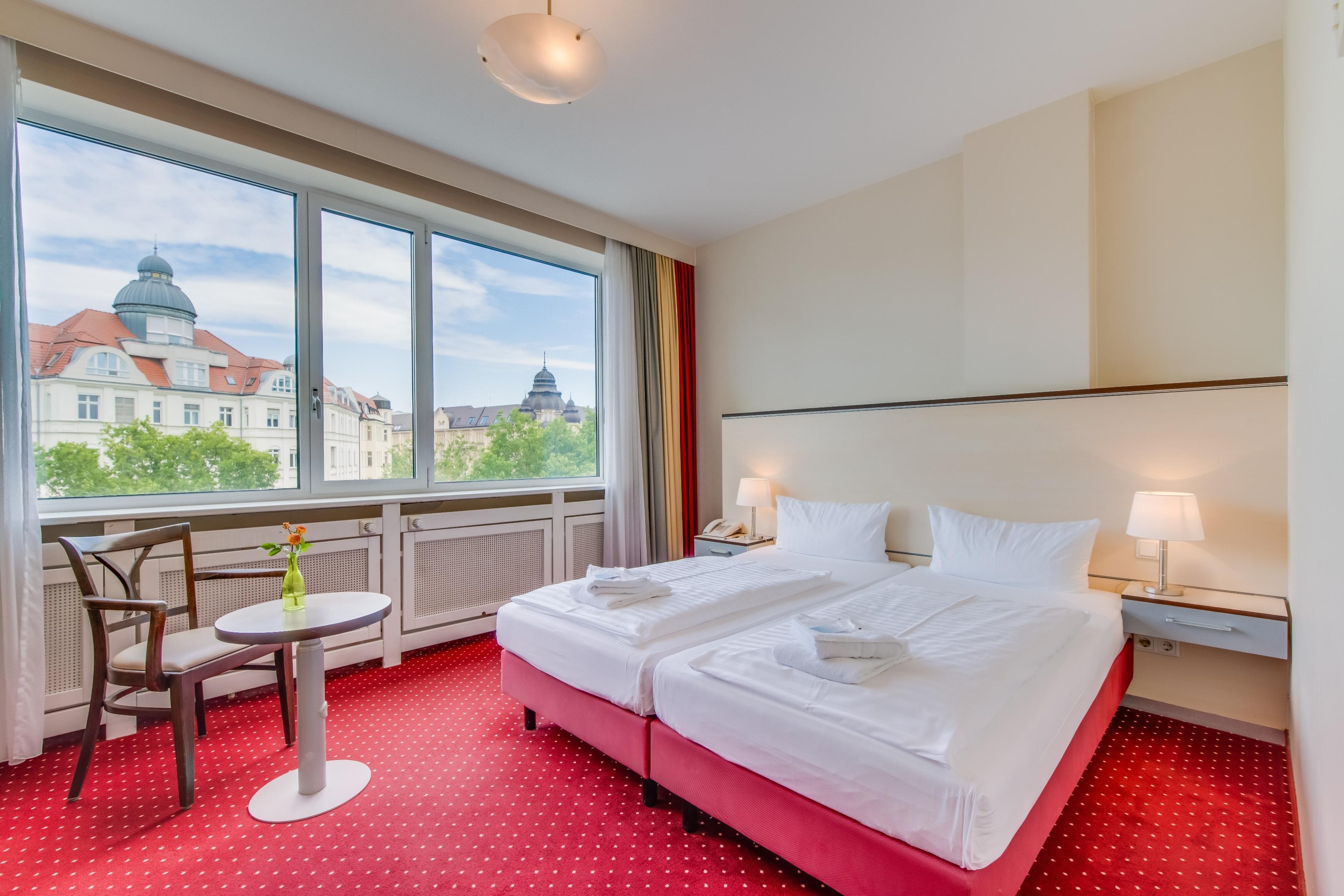 Come Inn Berlin Kurfuerstendamm Buitenkant foto