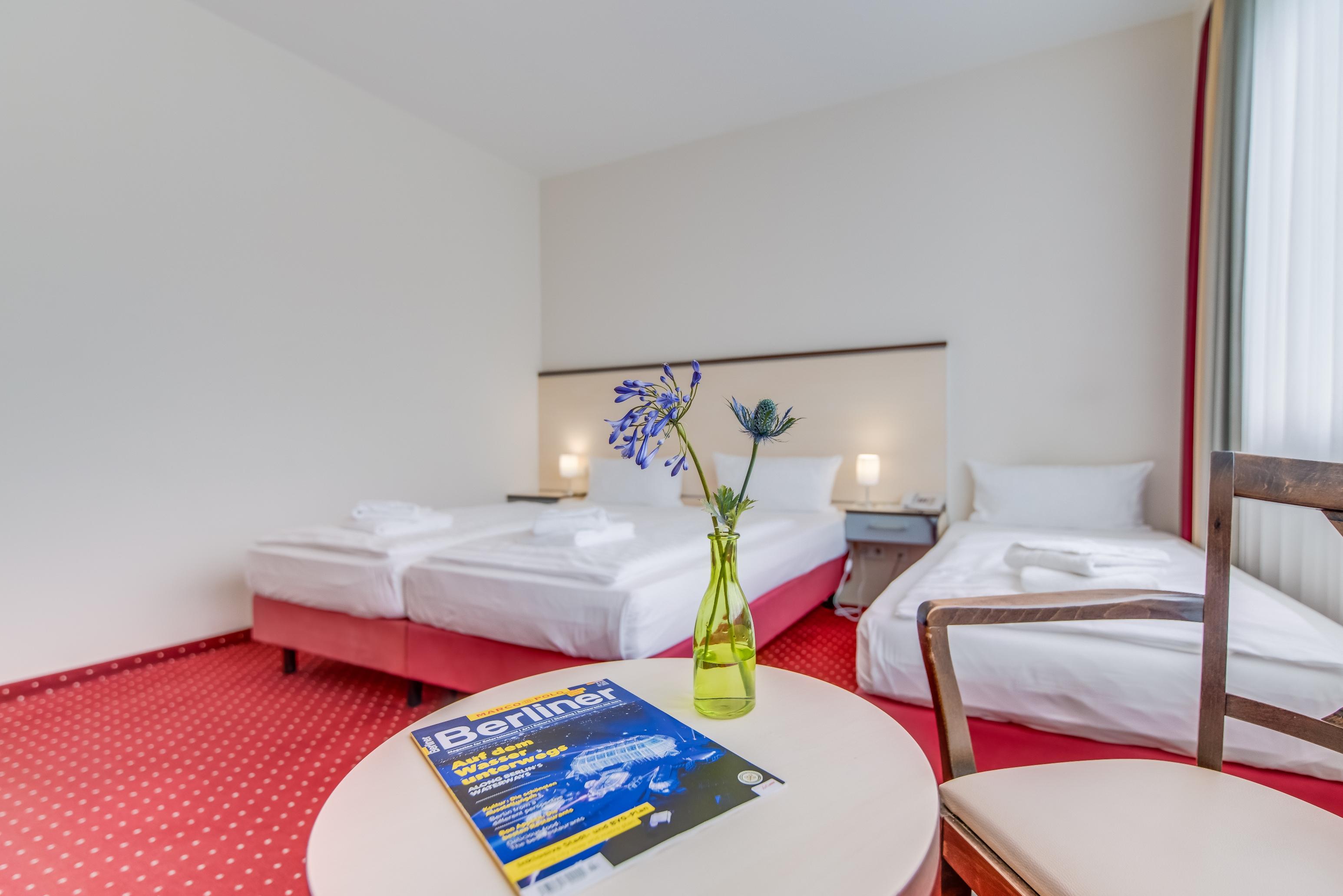 Come Inn Berlin Kurfuerstendamm Buitenkant foto