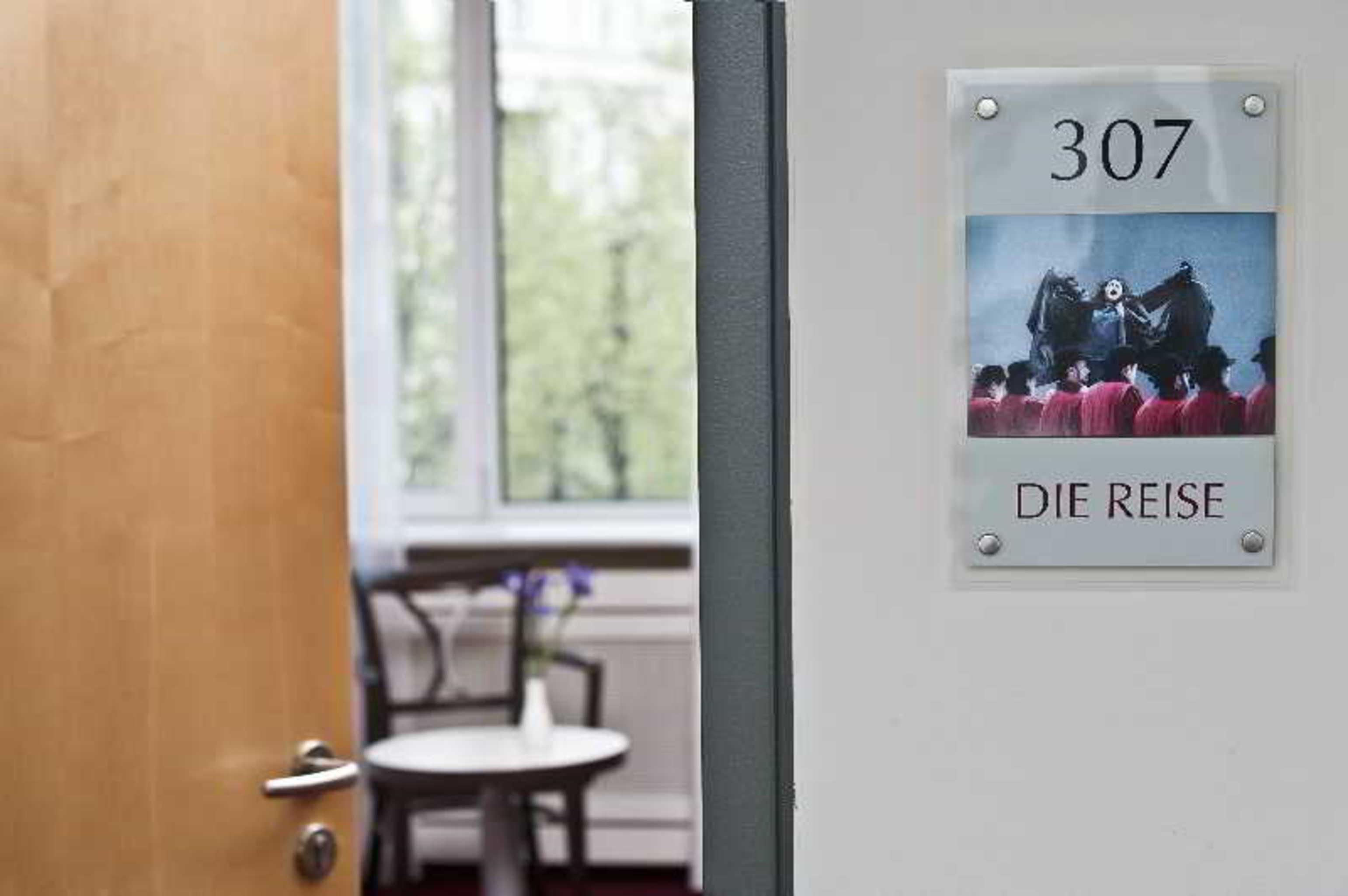 Come Inn Berlin Kurfuerstendamm Kamer foto